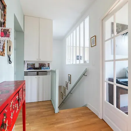 Apartment Warm And Homely Duplex Near Montmartre Fits 5 *