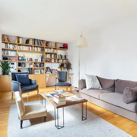 Apartment Warm And Homely Duplex Near Montmartre Fits 5 Paris